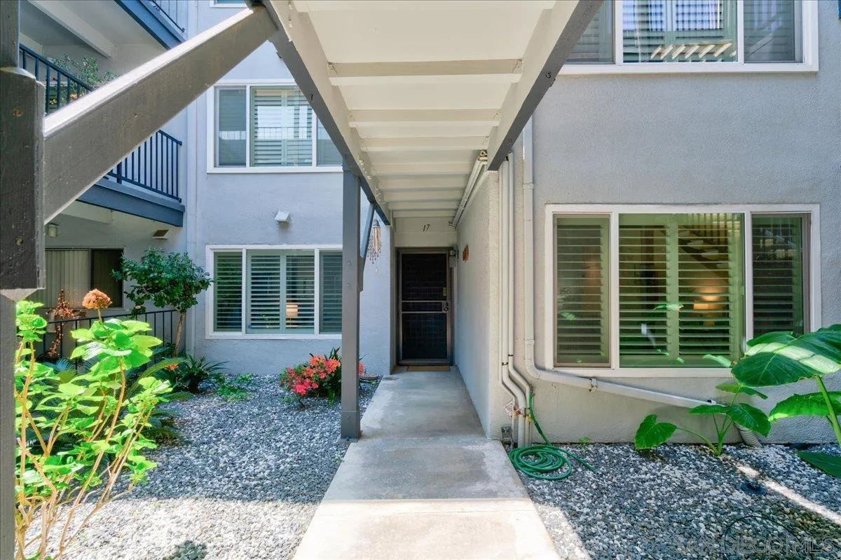 3606 Vista Rey, Unit 17 Oceanside, CA 92057 - Photo 25 of 30 Gallery Image 25