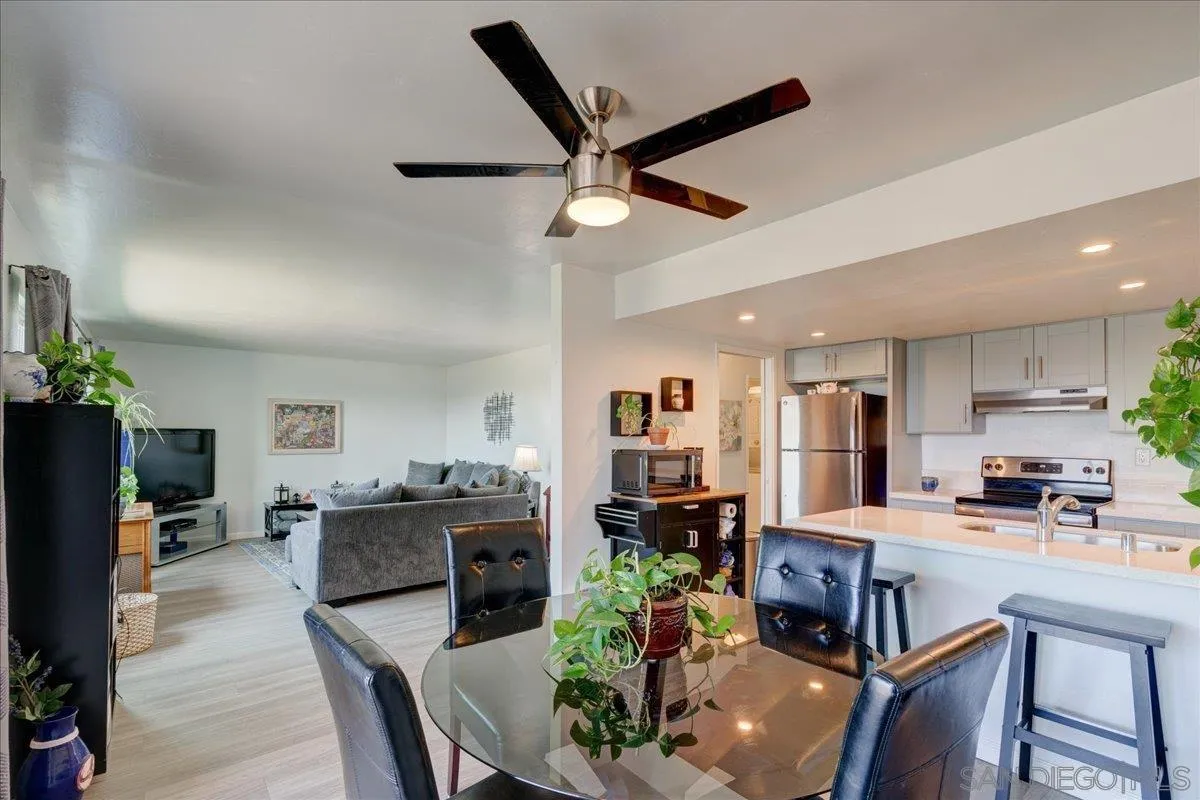 3606 Vista Rey, Unit 17 Oceanside, CA 92057 - Photo 3 of 30 Gallery Image 3