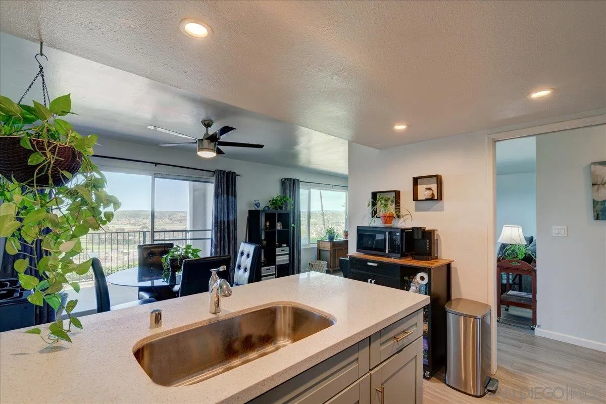 3606 Vista Rey, Unit 17 Oceanside, CA 92057 - Photo 4 of 30 Gallery Image 4