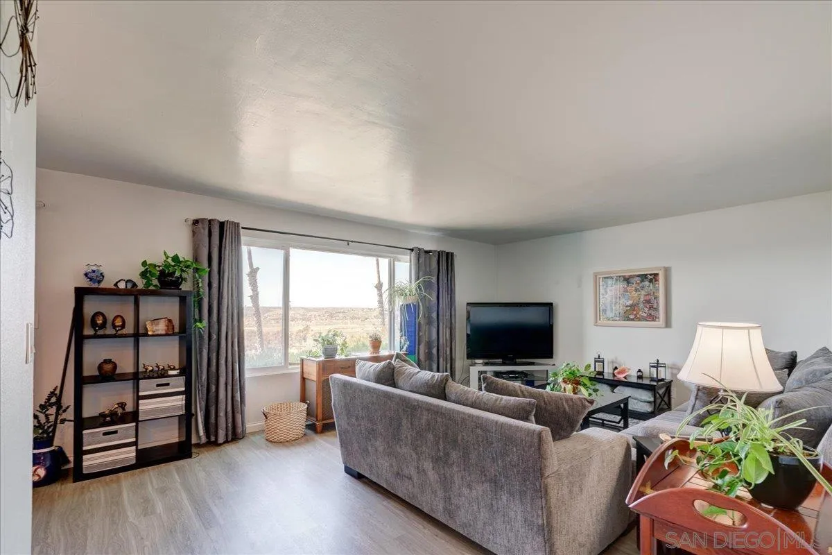 3606 Vista Rey, Unit 17 Oceanside, CA 92057 - Photo 8 of 30 Gallery Image 8