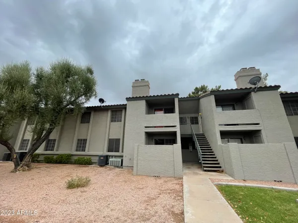 $1,400 | 533 West Guadalupe Road, Unit 1094, Mesa, AZ 85210
