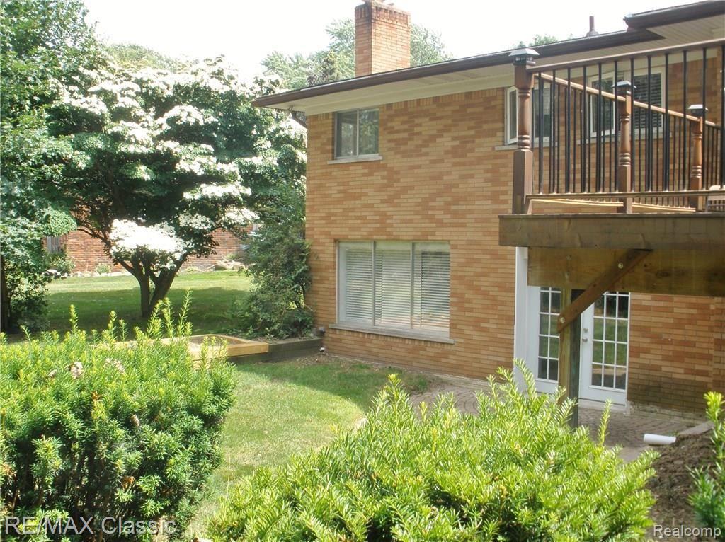 849 Briar Court Rochester Hills, MI 48309 - Photo 25 of 27