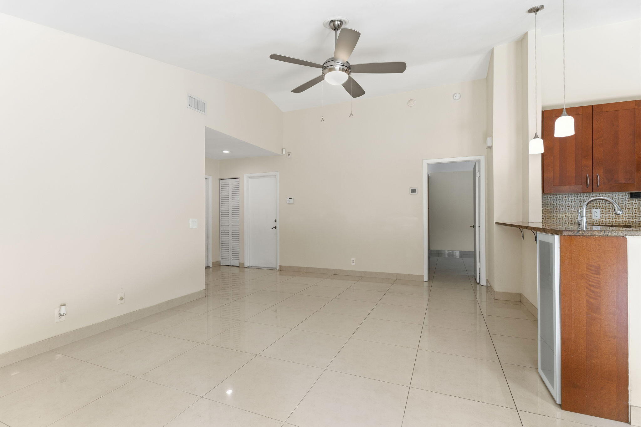 1472 Garden Road Weston, FL 33326 - Photo 9 of 30 8-web-or-mls-AR Media 8