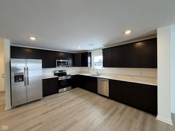 $358,900 | 6696 Blackthorne Drive, Pendleton, IN 46064