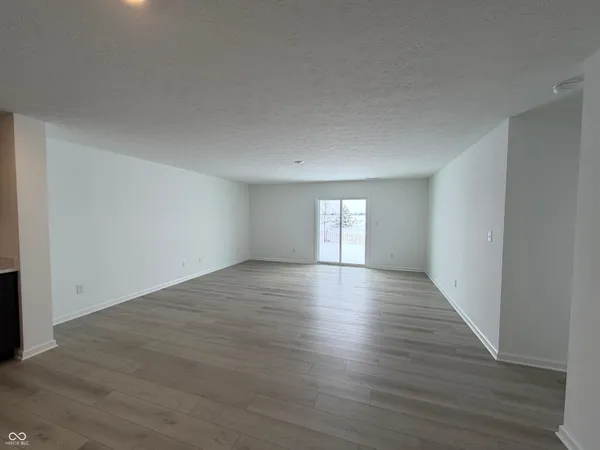 $358,900 | 6696 Blackthorne Drive, Pendleton, IN 46064