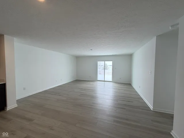 $358,900 | 6696 Blackthorne Drive, Pendleton, IN 46064