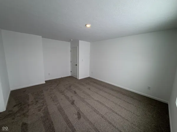 $358,900 | 6696 Blackthorne Drive, Pendleton, IN 46064