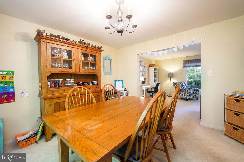 8292 Lindside Way Springfield, VA 22153 - Photo 14 of 51 dining room