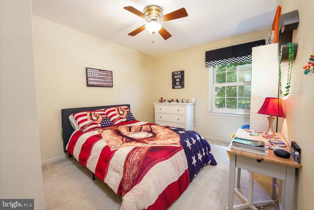 8292 Lindside Way Springfield, VA 22153 - Photo 30 of 51 bedroom #2 - front
