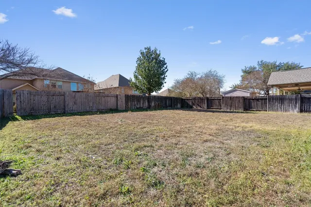 $2,850 | 188 Rock Vista Run, Austin, TX 78737