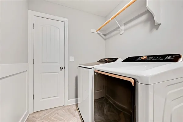 $995,000 | 11316 West 166th Place, Overland Park, KS 66221