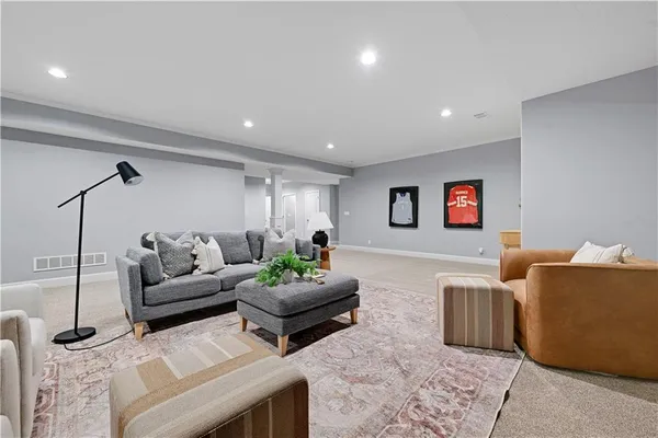 $950,000 | 11316 West 166th Place, Overland Park, KS 66221