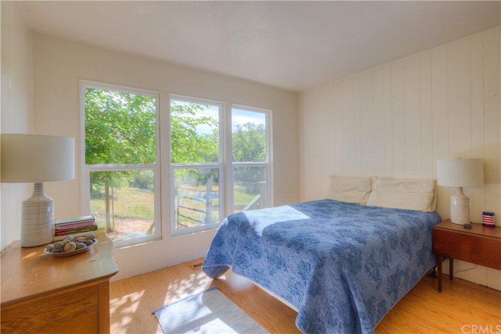 195 Windfall Way Oroville, CA 95966 - Photo 11 of 35