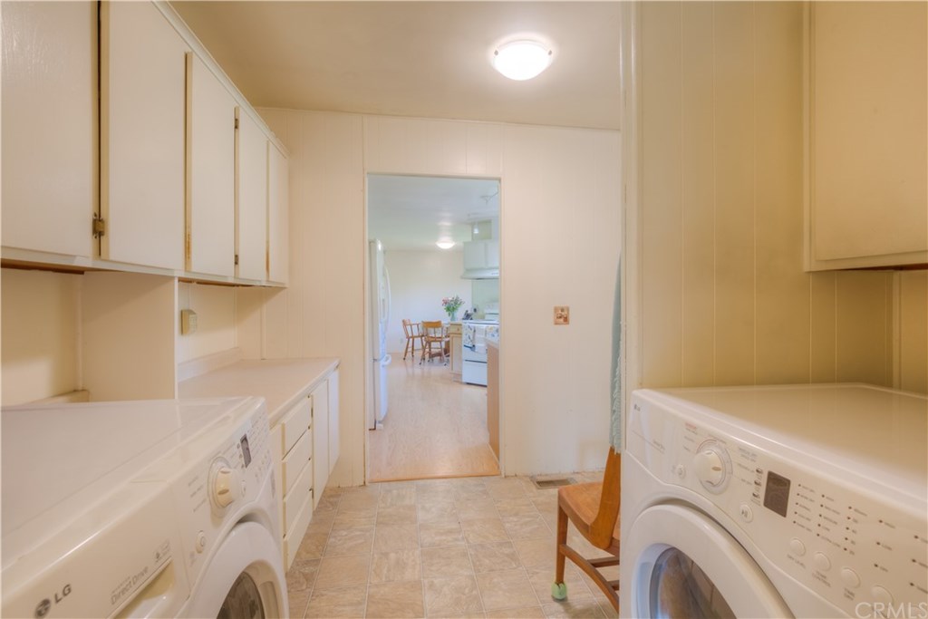 195 Windfall Way Oroville, CA 95966 - Photo 13 of 35