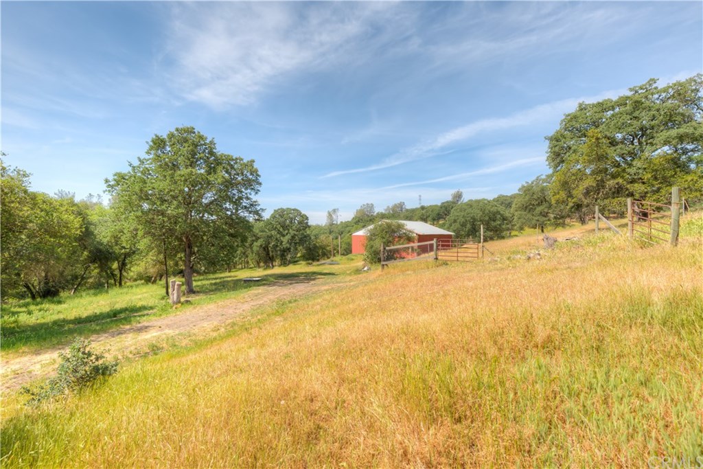 195 Windfall Way Oroville, CA 95966 - Photo 28 of 35