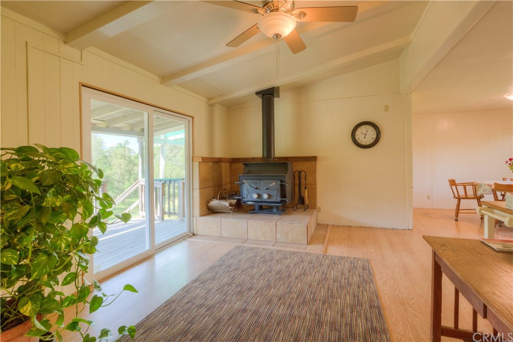 195 Windfall Way Oroville, CA 95966 - Photo 7 of 35