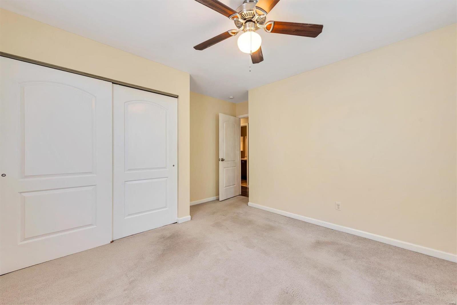 1240 Deer Ridge Drive Ferguson, MO 63135 - Photo 26 of 35