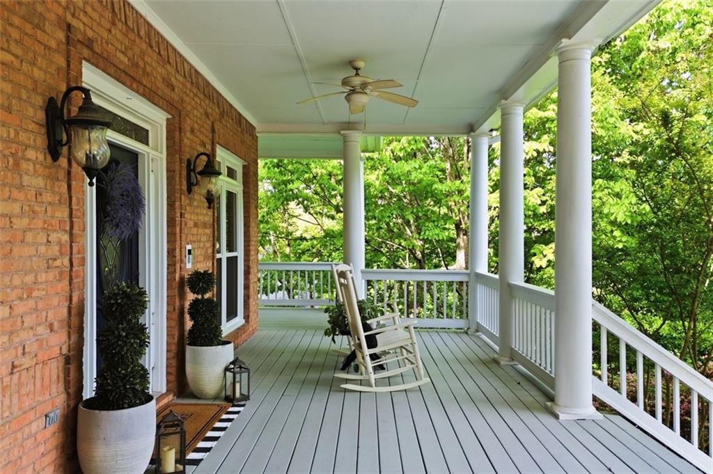 2936 Summitop Road Marietta, GA 30066 - Photo 3 of 50