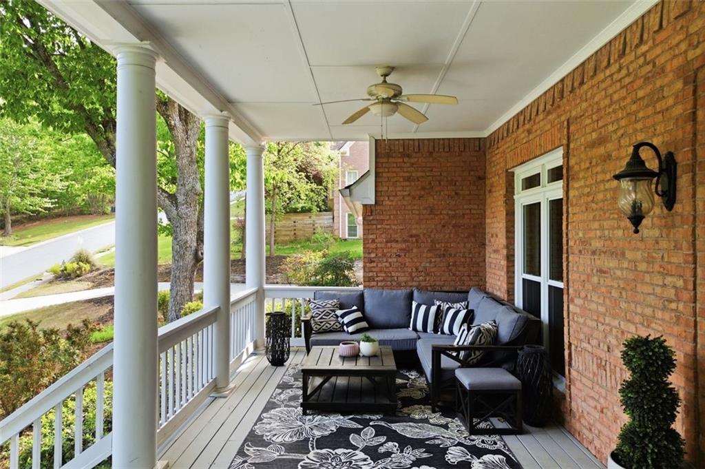 2936 Summitop Road Marietta, GA 30066 - Photo 4 of 50