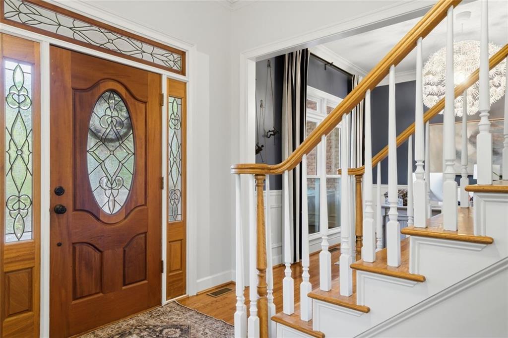 2936 Summitop Road Marietta, GA 30066 - Photo 5 of 50