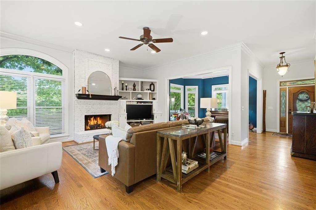 2936 Summitop Road Marietta, GA 30066 - Photo 10 of 50