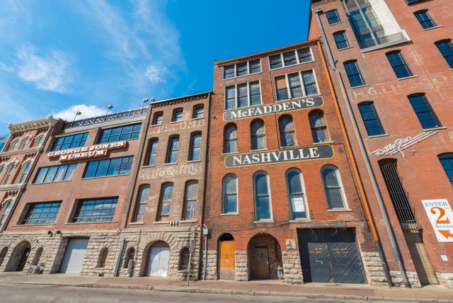 a store filled with lots of different kinds of flowers