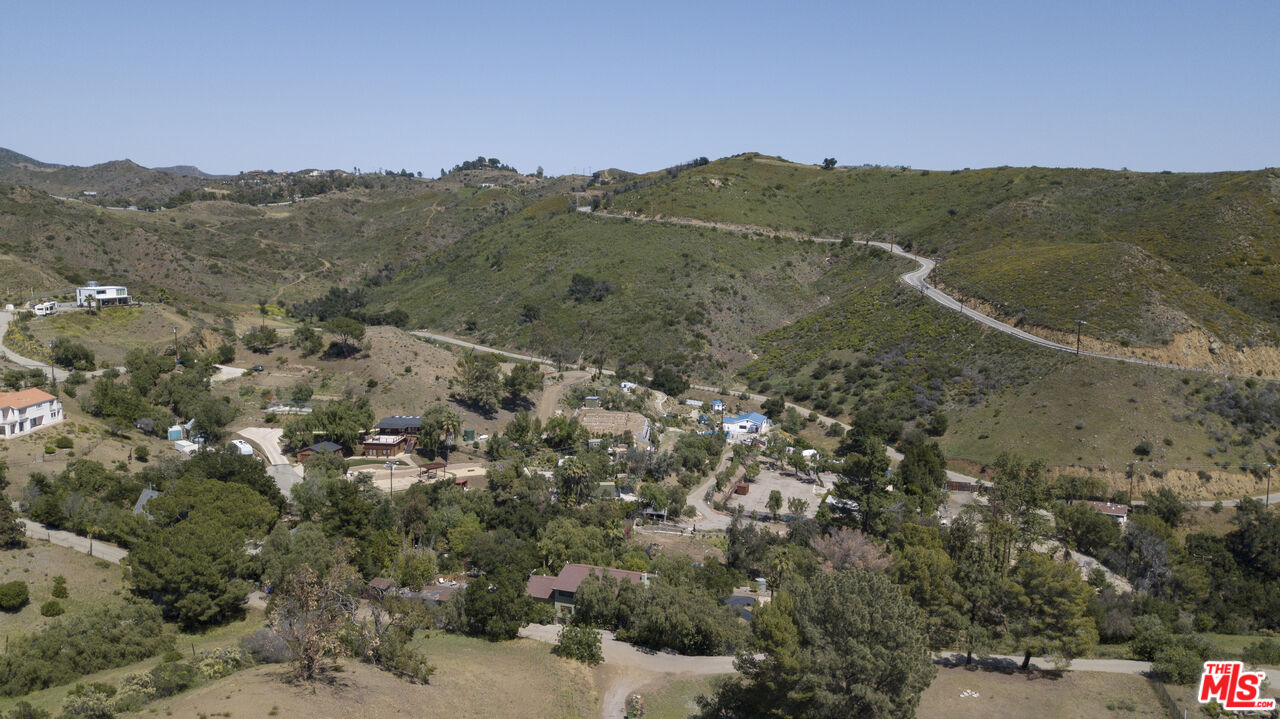 33208 Decker School Road Malibu, CA 90265 - Photo 47 of 51 Gallery Image 47