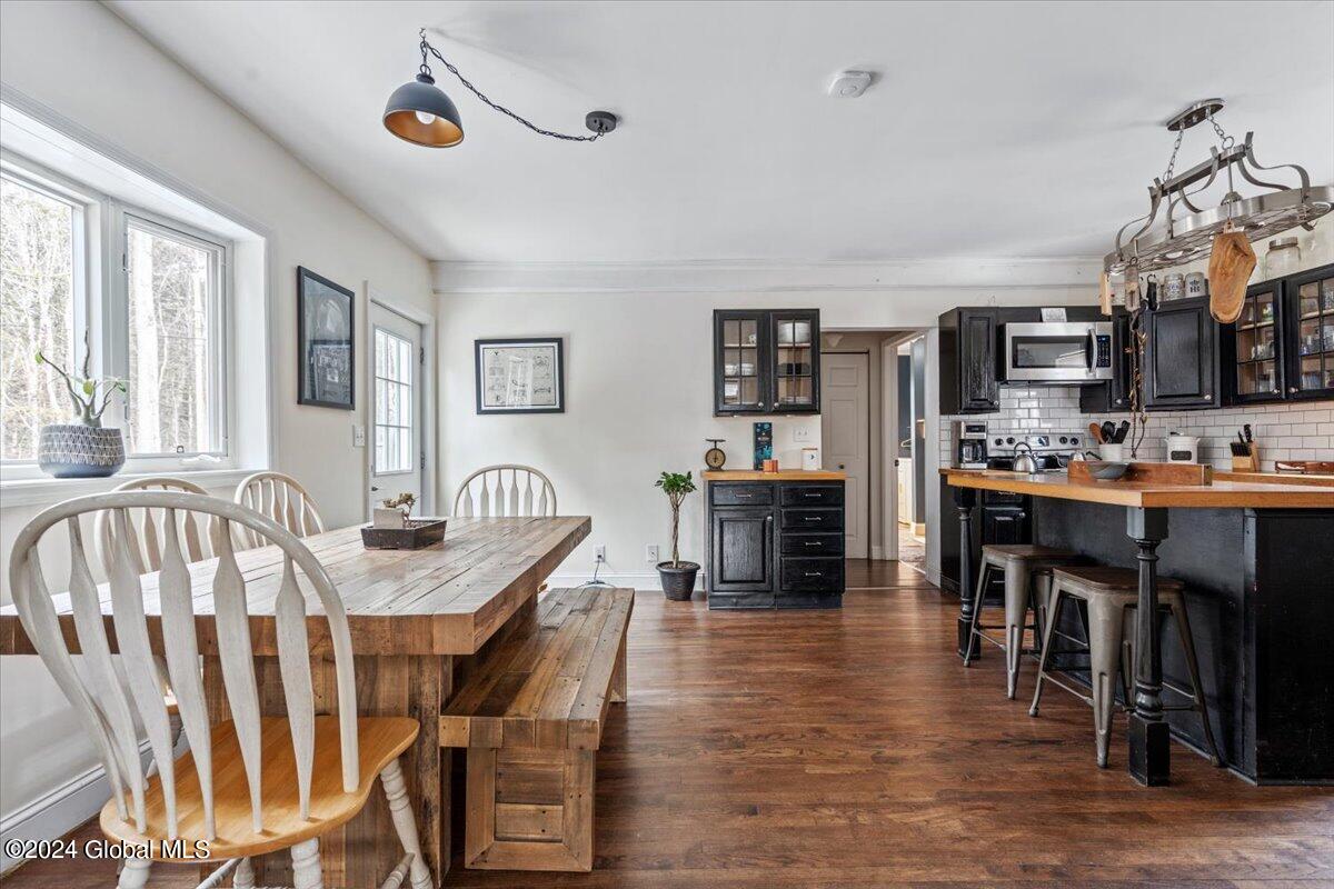 463 Allen Road Greenfield, NY 12859 - Photo 11 of 38 19-DSC08203