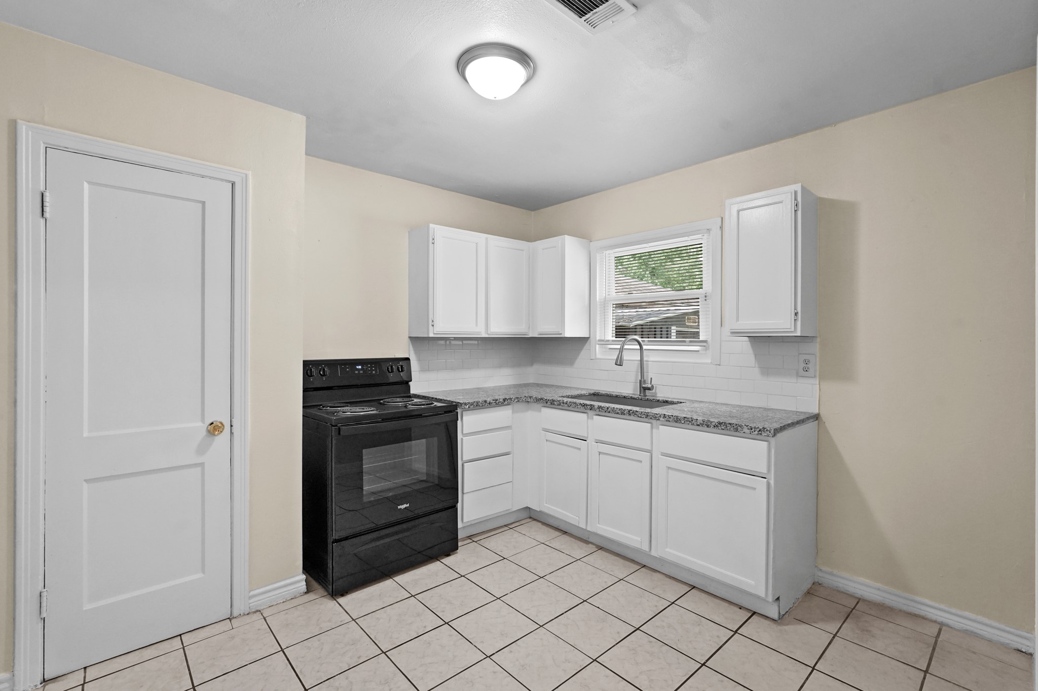 1413 George Street Pasadena, TX 77502 - Photo 3 of 15