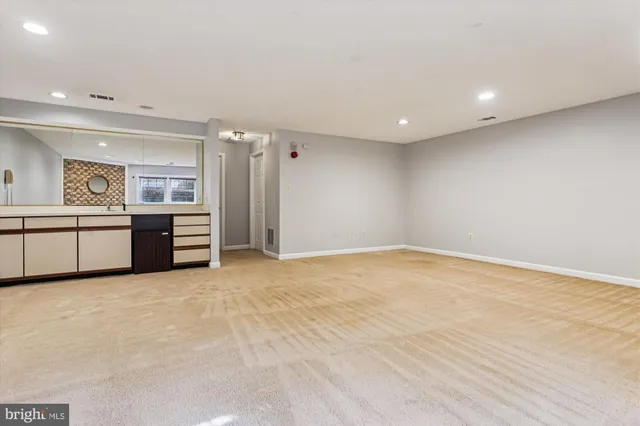 $3,900 | 6267 Masefield Court, Alexandria, VA 22304