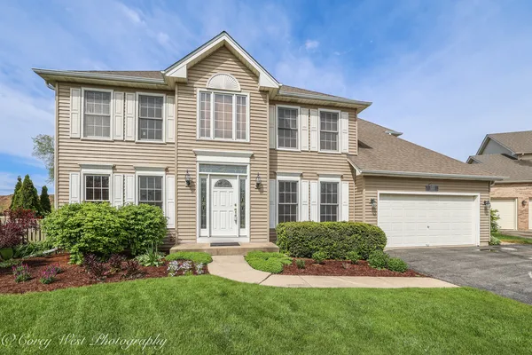 $615,000 | 1213 Paddock Court, Aurora, IL 60502