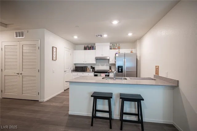 $375,000 | 7890 Aurora Sky Street, Unit 1, North Las Vegas, NV 89084