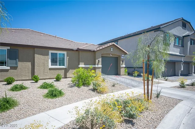 $375,000 | 7890 Aurora Sky Street, Unit 1, North Las Vegas, NV 89084