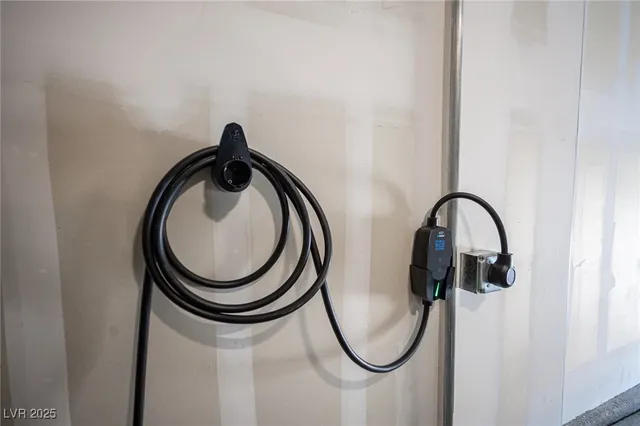 $375,000 | 7890 Aurora Sky Street, Unit 1, North Las Vegas, NV 89084