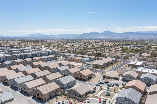 $375,000 | 7890 Aurora Sky Street, Unit 1, North Las Vegas, NV 89084