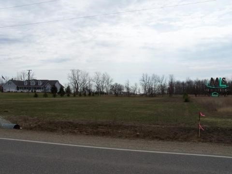 6940 Dryden Road Almont, MI 48003 - Photo 3 of 4 884658-2.JPG