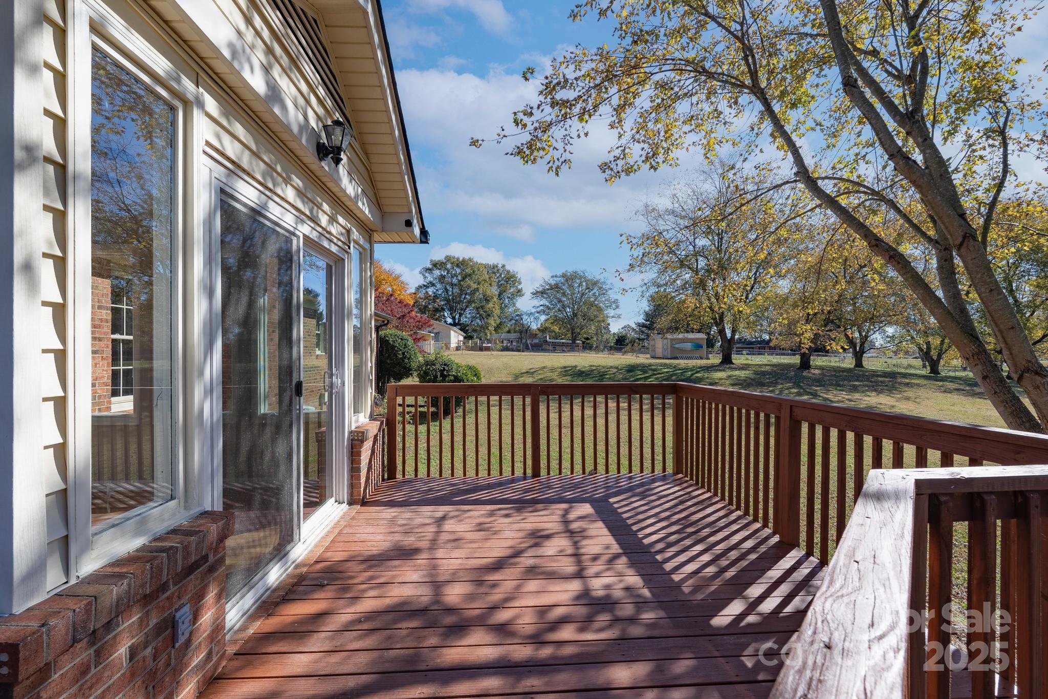 3105 West Zion Church Road Shelby, NC 28150 - Photo 34 of 44 a view of balcony with wooden floor and fence
