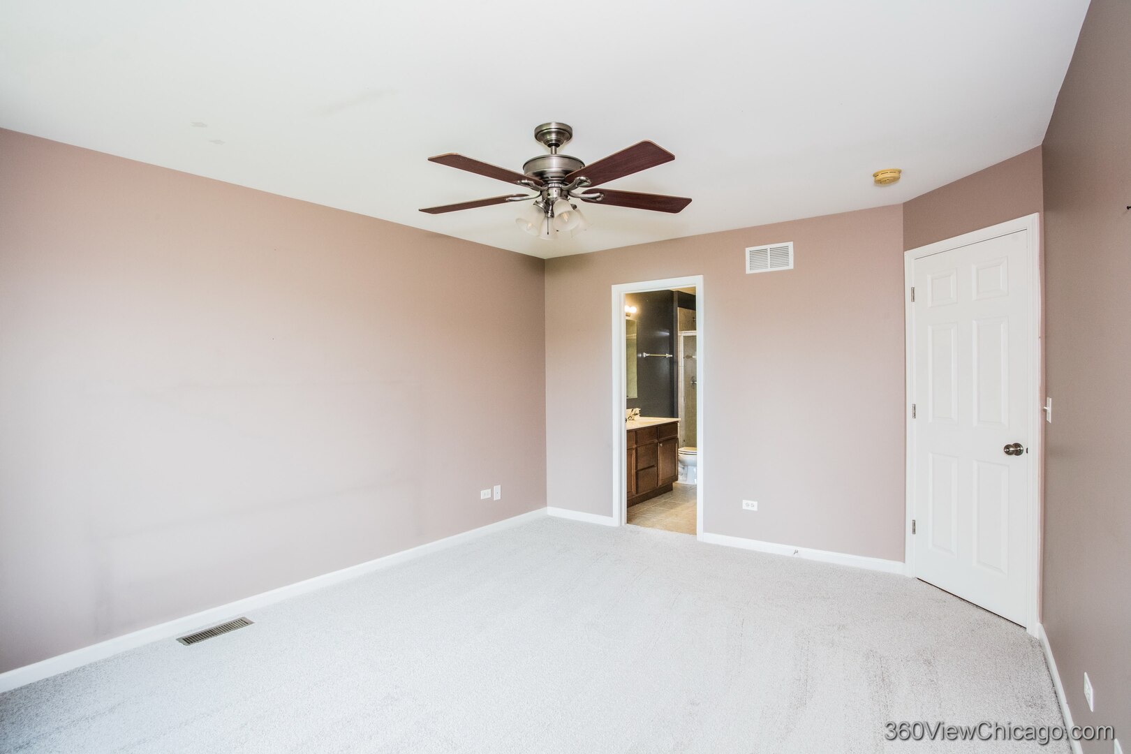 1416 Draper Road McHenry, IL 60050 - Photo 14 of 45