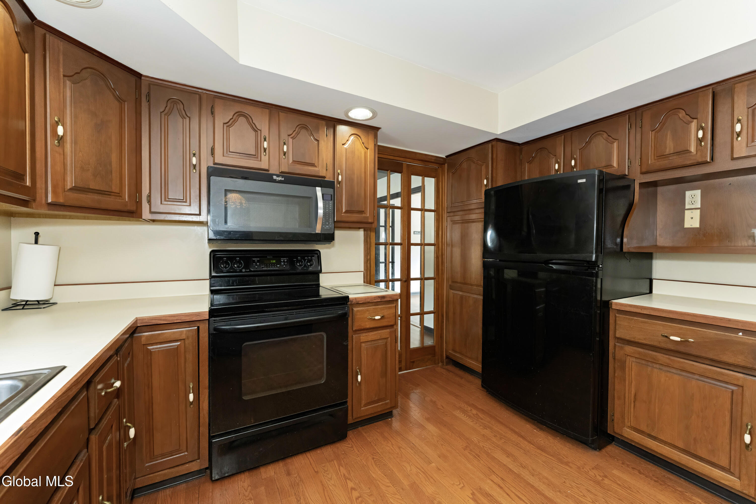 1000 Stony Point Road Schodack, NY 12033 - Photo 14 of 40 4 Kitchen 3