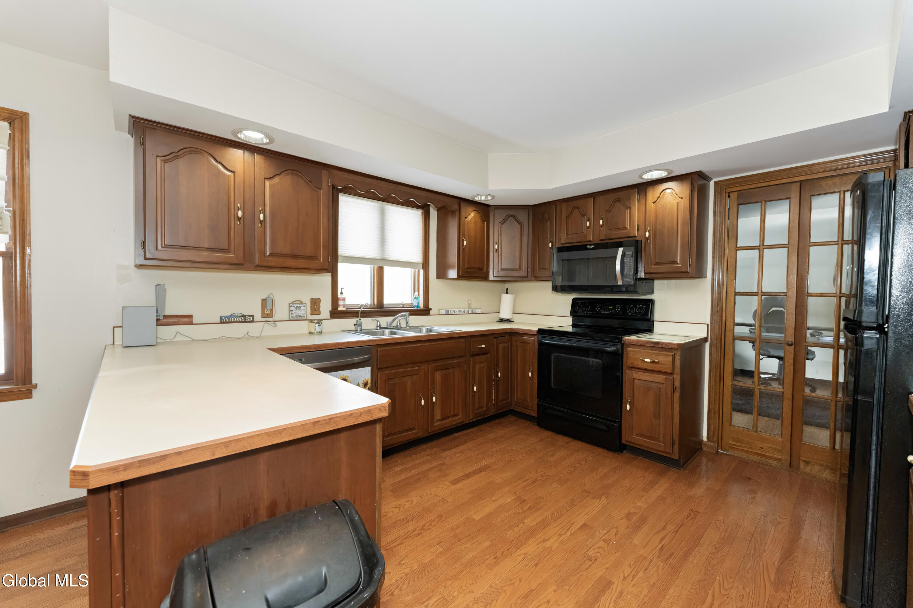 1000 Stony Point Road Schodack, NY 12033 - Photo 15 of 40 4 Kitchen 4