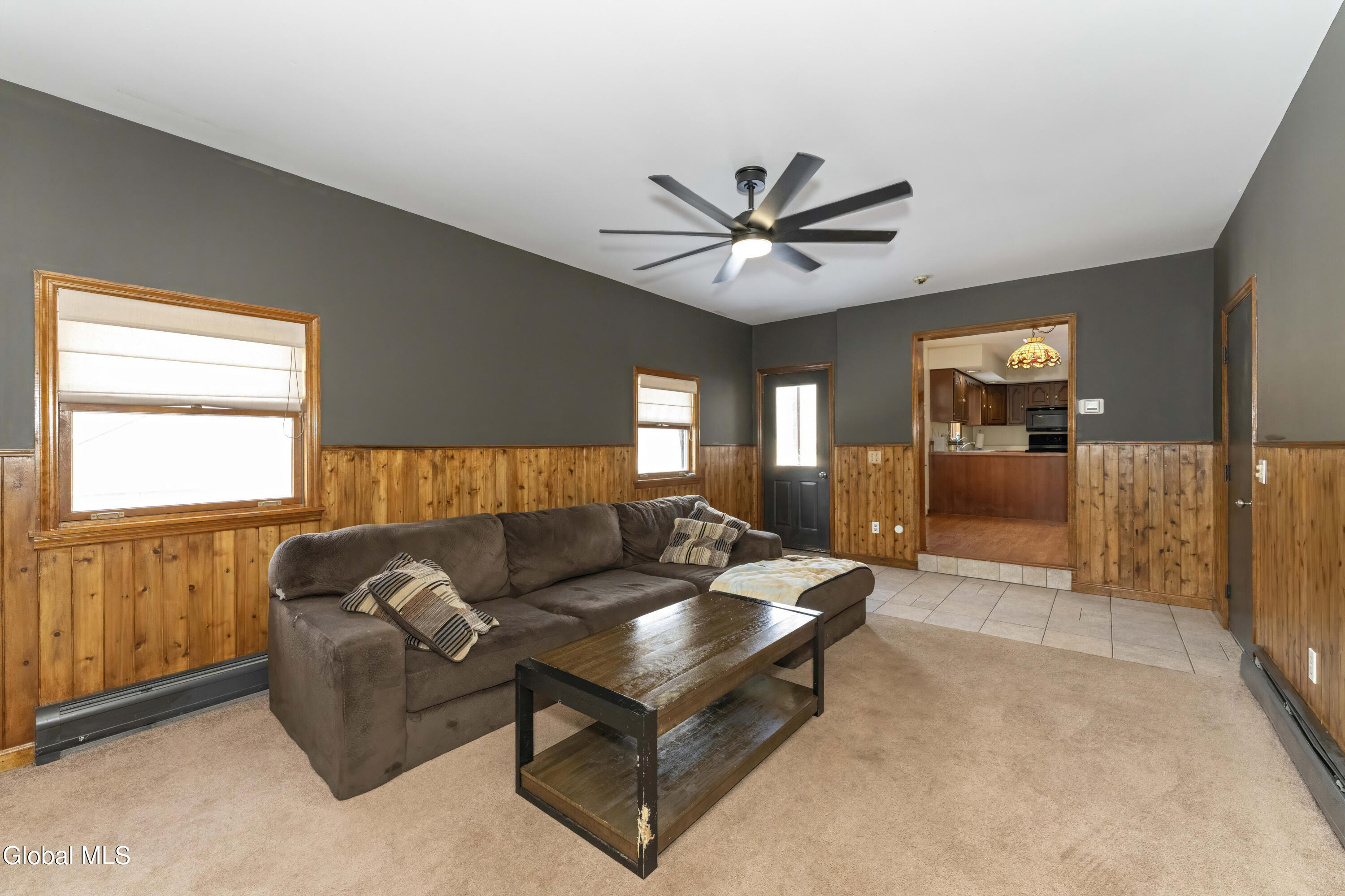 1000 Stony Point Road Schodack, NY 12033 - Photo 17 of 38 5 Familyroom 1