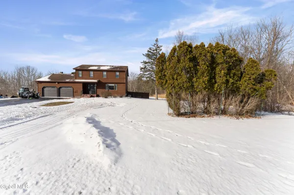 $560,000 | 1000 Stony Point Road, Schodack, NY 12033