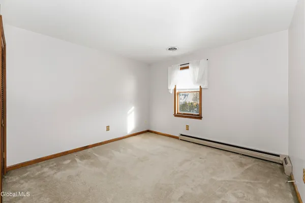 $560,000 | 1000 Stony Point Road, Schodack, NY 12033