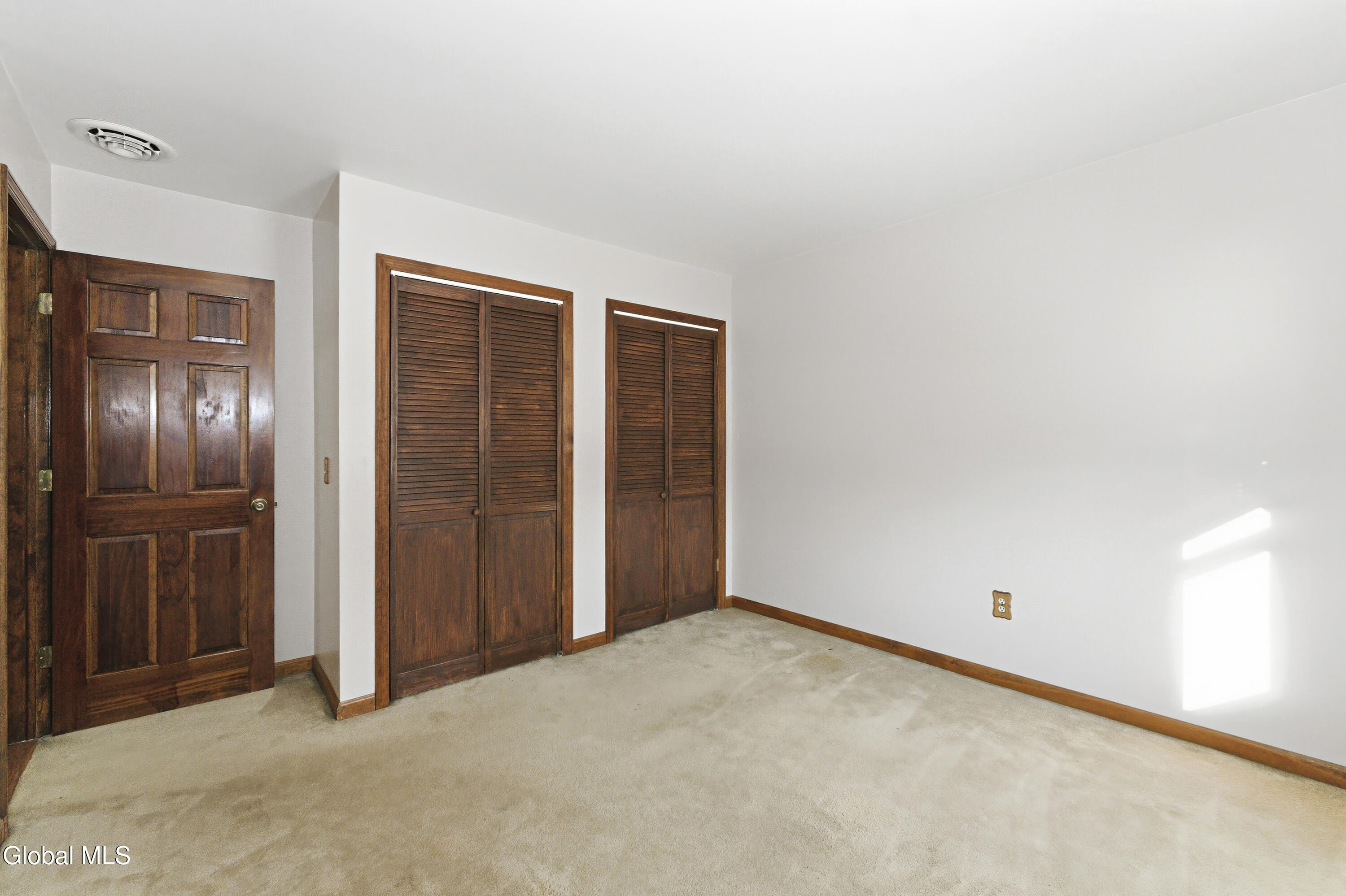 1000 Stony Point Road Schodack, NY 12033 - Photo 27 of 38 7 Bedroom 3