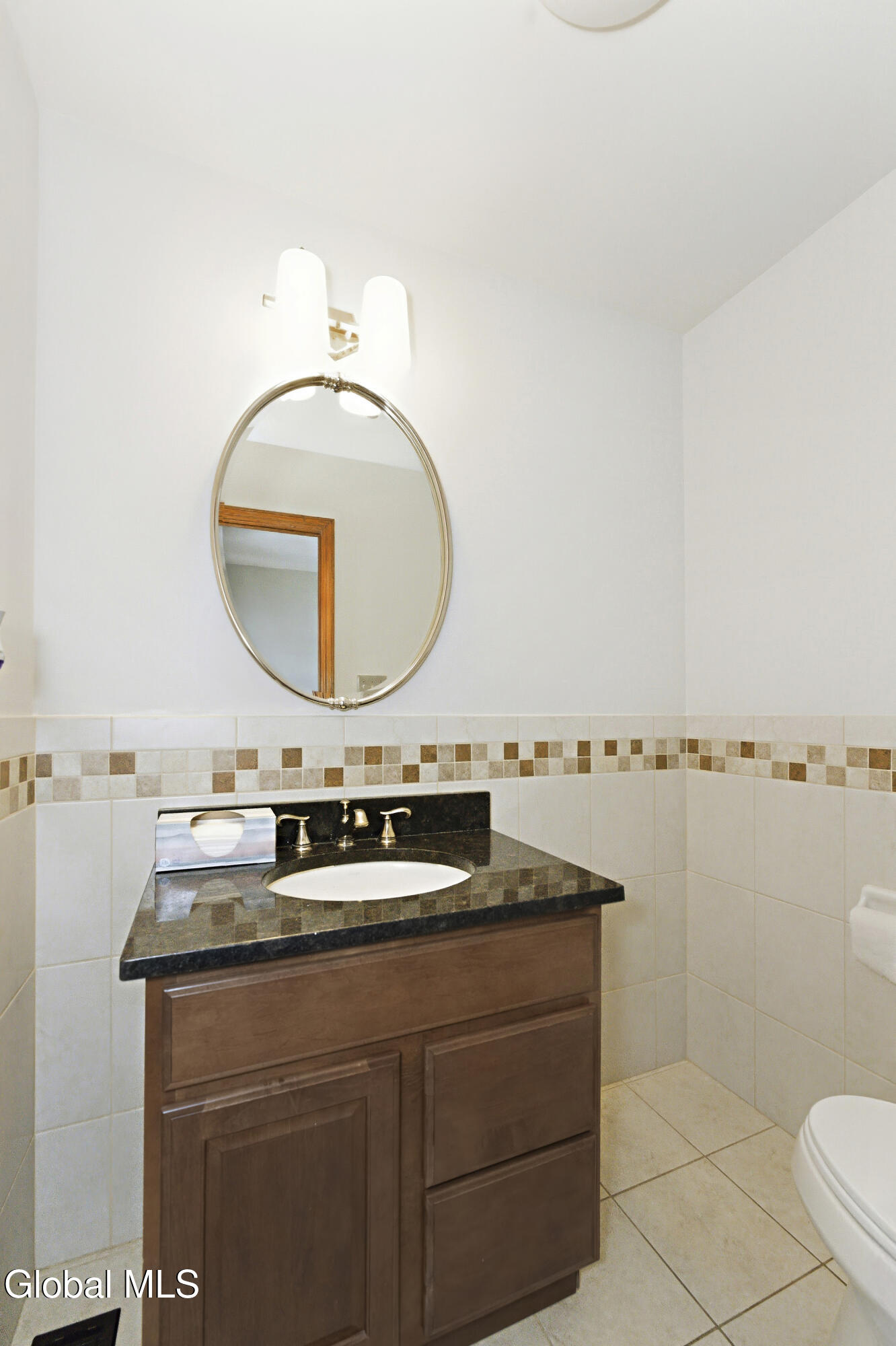 1000 Stony Point Road Schodack, NY 12033 - Photo 29 of 38 8 Bathroom 2