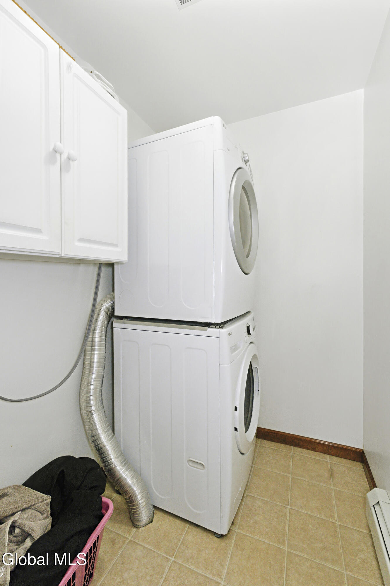 1000 Stony Point Road Schodack, NY 12033 - Photo 31 of 40 8 Bathroom 3