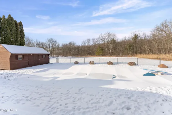 $560,000 | 1000 Stony Point Road, Schodack, NY 12033