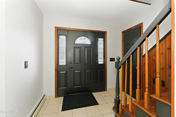 $560,000 | 1000 Stony Point Road, Schodack, NY 12033