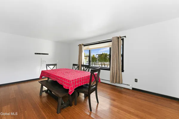 $560,000 | 1000 Stony Point Road, Schodack, NY 12033