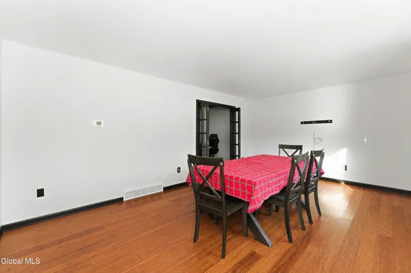 $560,000 | 1000 Stony Point Road, Schodack, NY 12033